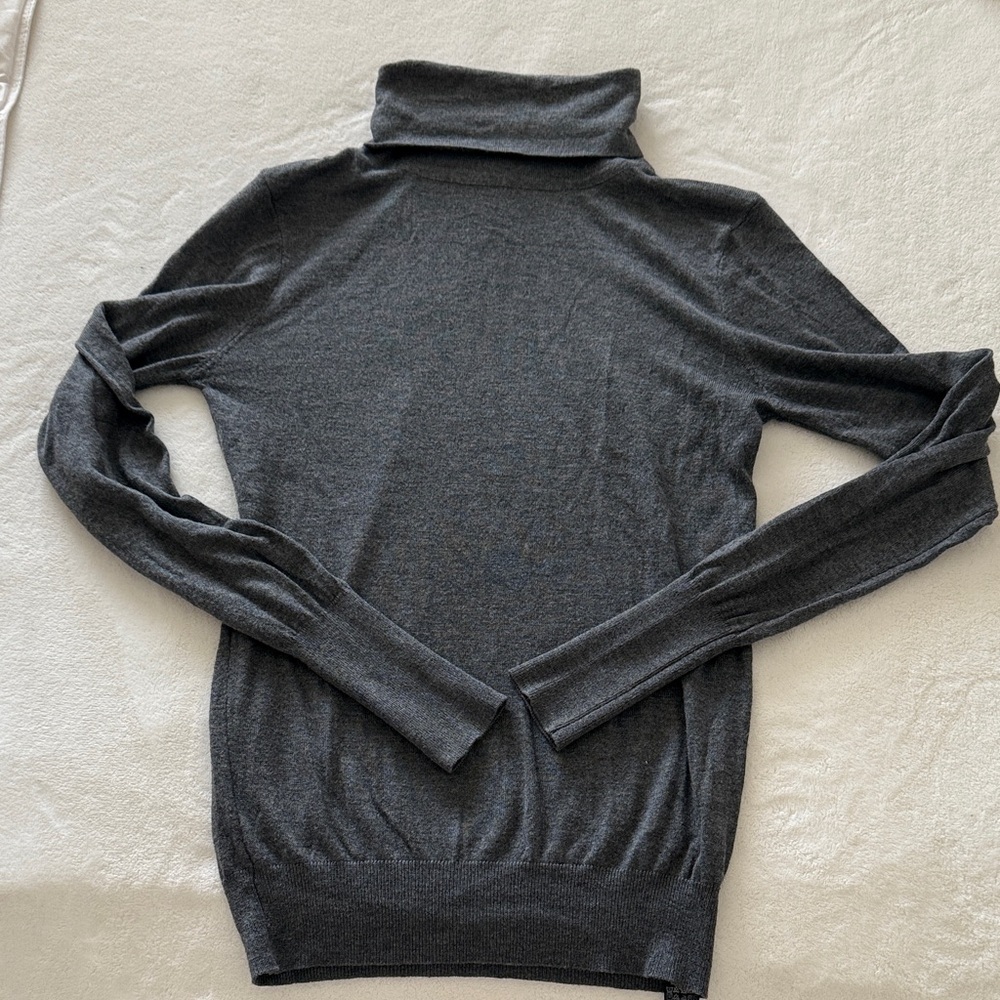 Zara Women's Dark Gray Turtleneck Sweater